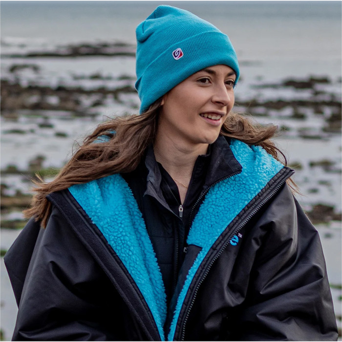 2024 Dryrobe 100% Recycelter Polyester Beanie V3 V3DRPB2 - Blue